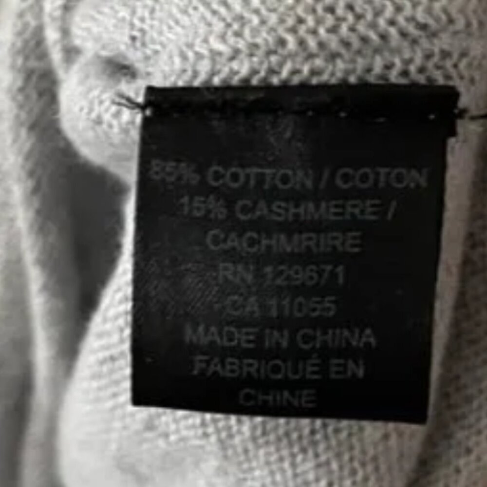 NWOT $119 Skull Cashmere V-8 Sweater - Sz M - Picture 8 of 8